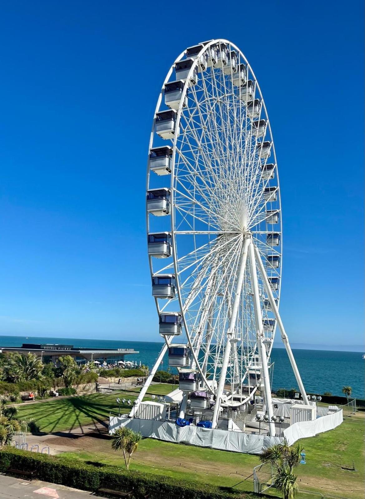 "The Italian" Seafront Apartment อีสต์บอร์น ภายนอก รูปภาพ